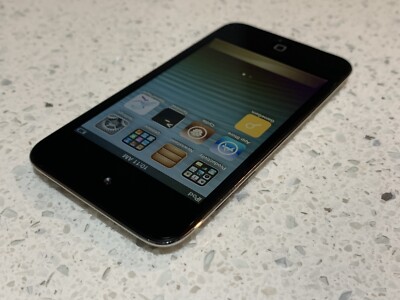 その他 iPod 2001 Apple Ipod 5 GB 1st Generation - White (M8513LL/A