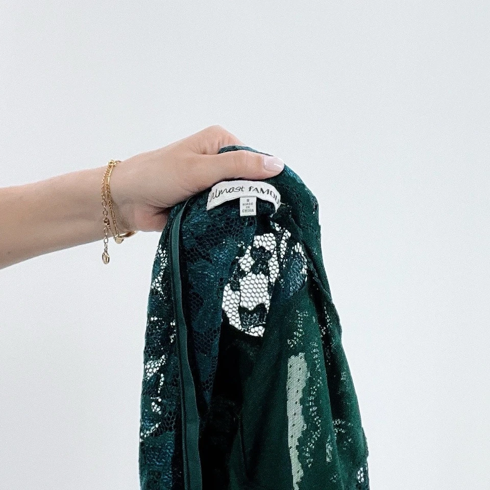 Vestido ceñido al cuerpo casi famoso metálico azul verde encaje longitud té talla pequeña Foto 4 de 4