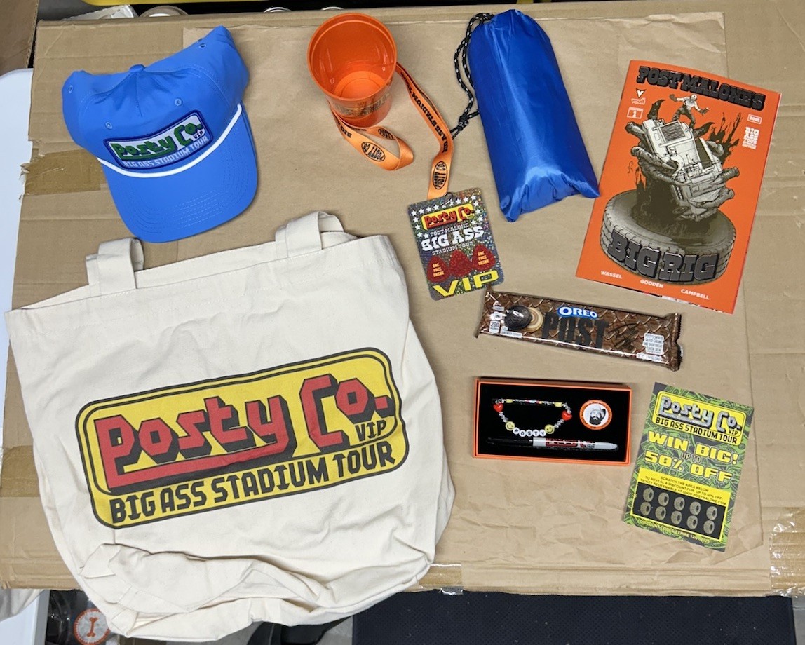 Post Malone ワールドツアー グッズ POST MALONE 2025 BIG ASS STADIUM TOUR VIP PACKAGE SWAG LAS VEGAS