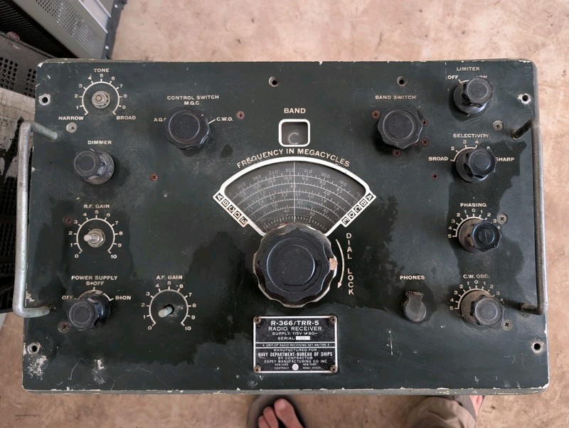 Espey R-366/TRR-5 Military Radio Receiver
