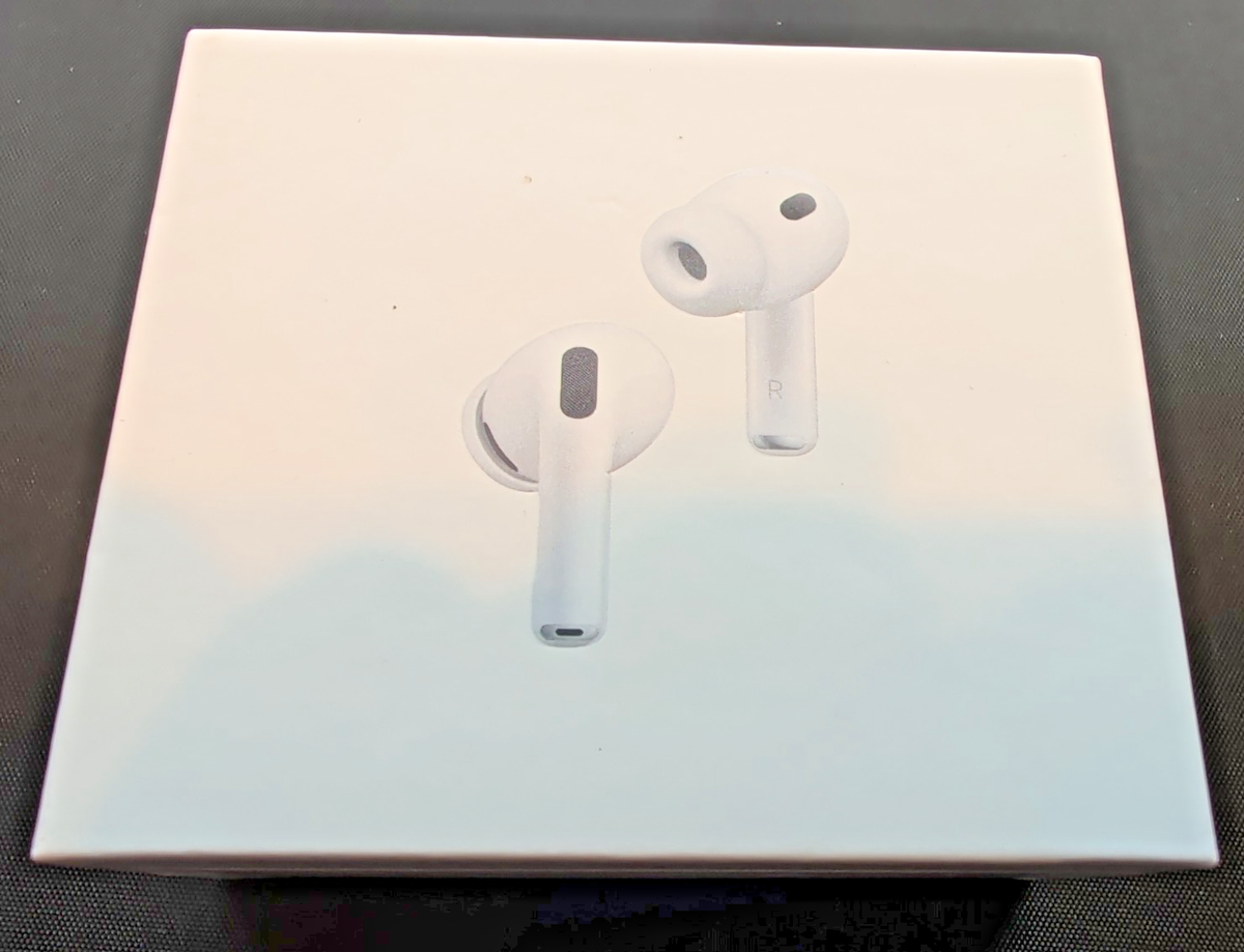 Apple AirPods Pro with Wireless Charging Case - White for sale