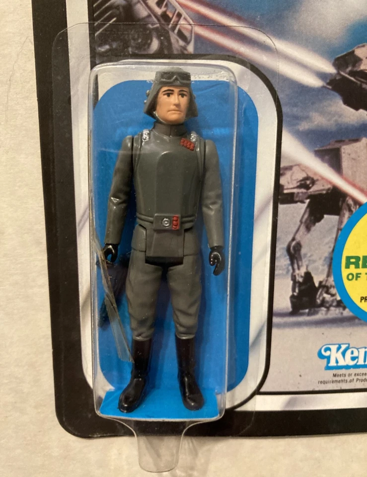 NEW Star Wars ESB AT-AT Commander 48 Back Kenner SEALED - Image 2 of 4