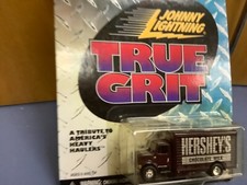 Hersey candy Johnny Lightning international True Grit Delivery Truck 1/87 scale