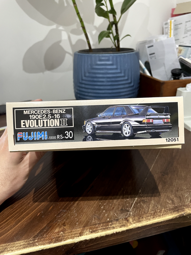 Vintage Model Kit - 1/24 MERCEDES 190E2.5-16 EVO 2 - Fujimi Japan Rare (1991) - Picture 6 of 8
