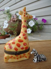 Giraffe Trinket Dish Ceramic Hinged Lid Mini Zebra Figure Whimsical Animal Decor