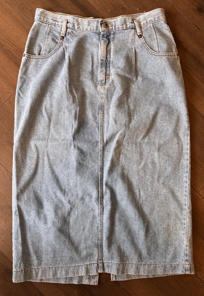 Vintage 80’s Lee  light wash denim jeans Skirt Long - Image 2 of 4