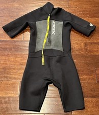 DBX 3/2 mm Black Gray Mens Medium Neoprene Zip Super Stretch Shorty Wet Suit