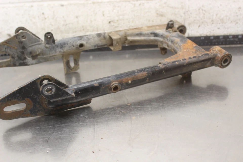 1974 Kawasaki G5 100 SWINGARM SWING ARM SUSPENSION H105 - Image 3 of 4