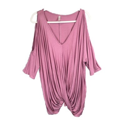 Cold Shoulder Top Plus 2/2X Pink V-neck Stretchy Blouse Short Sleeve Twisted Hem