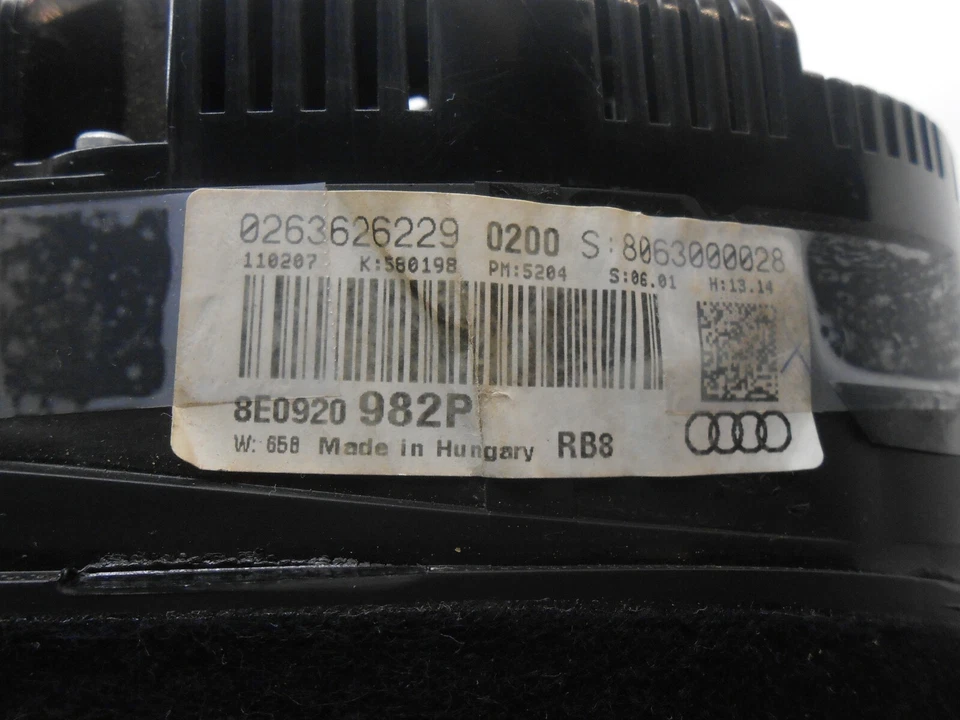 2007 AUDI A4 СПИДОМЕТР КЛАСТЕР С НАВИГАЦИЕЙ 8E0920982P IC 51123 SD0798 - Изображение 3 из 4