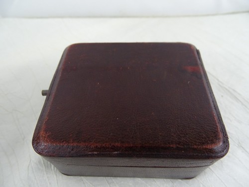 BEL ECRIN BOITE A BIJOUX ANCIEN CUIR BORDEAUX MONOGRAMME ANTIQUE JEWELLERY BOX - Picture 6 of 10