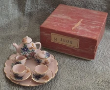 Vtg Dollhouse Miniature Ceramic  Floral Design Tea/Coffee Set 10pc Japan Signed