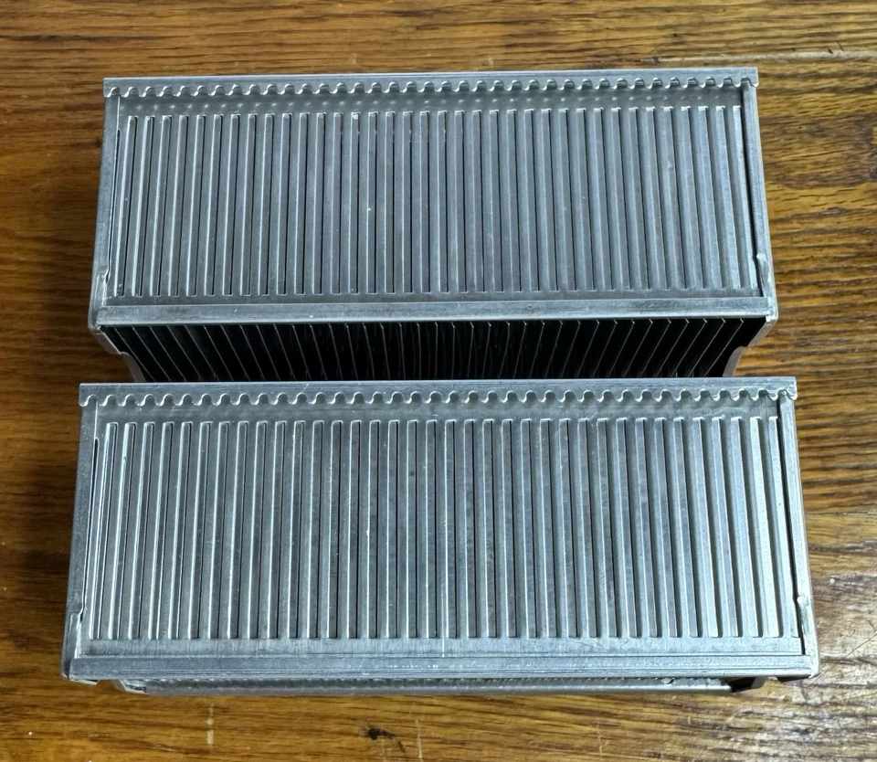 2-Eastman Kodak Automatic Slide Changer Mags 36 2x2 Slides ea. Vintage USA — 第 2/4 张图片