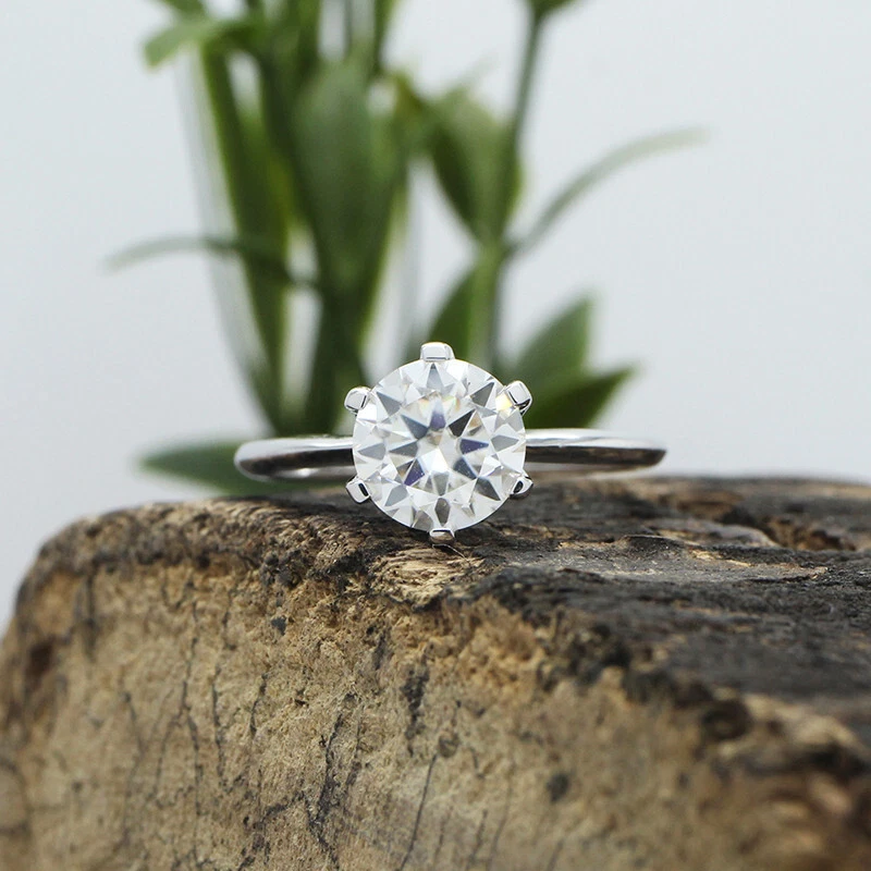 Lab created moissanite engagement rings online