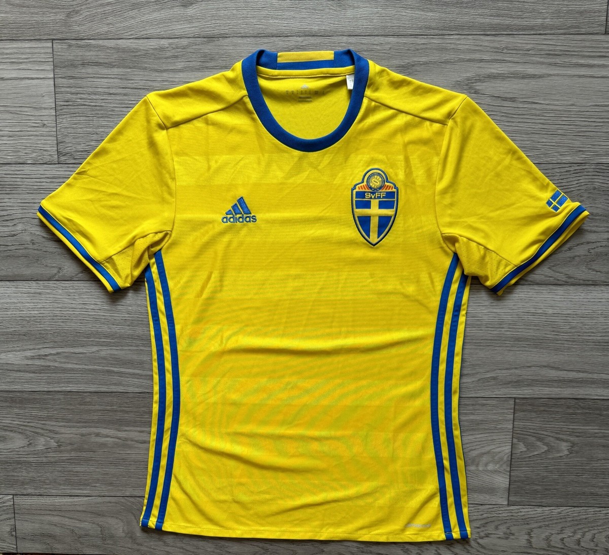 Sweden National Team 2016 2017 Home Football Jersey Soocer Shirt