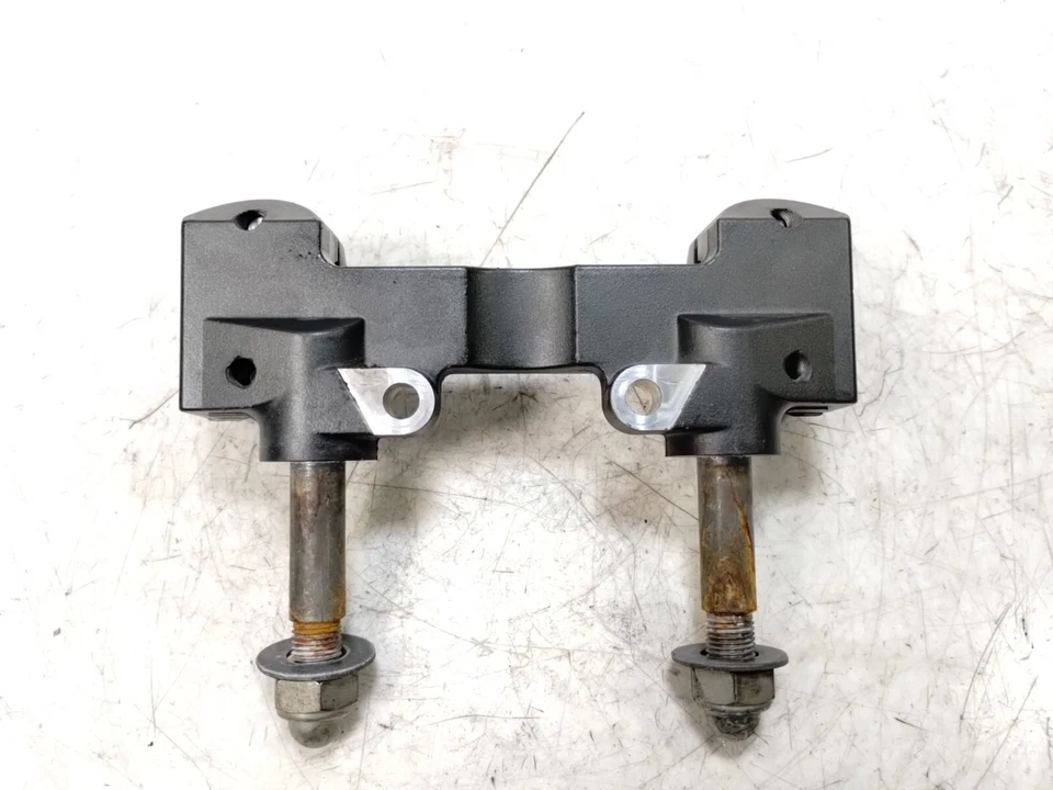 Elevadores de manillar Yamaha VStar 1300 XVS1300 2009 elevador y abrazadera Foto 3 de 4