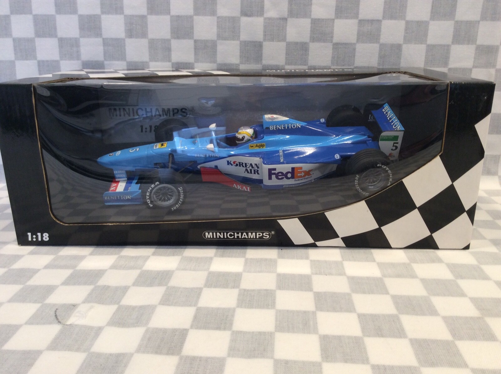 1/18 MINICHAMPS 180 980095 BENETTON 1998 Showcar #5 Giancarlo  