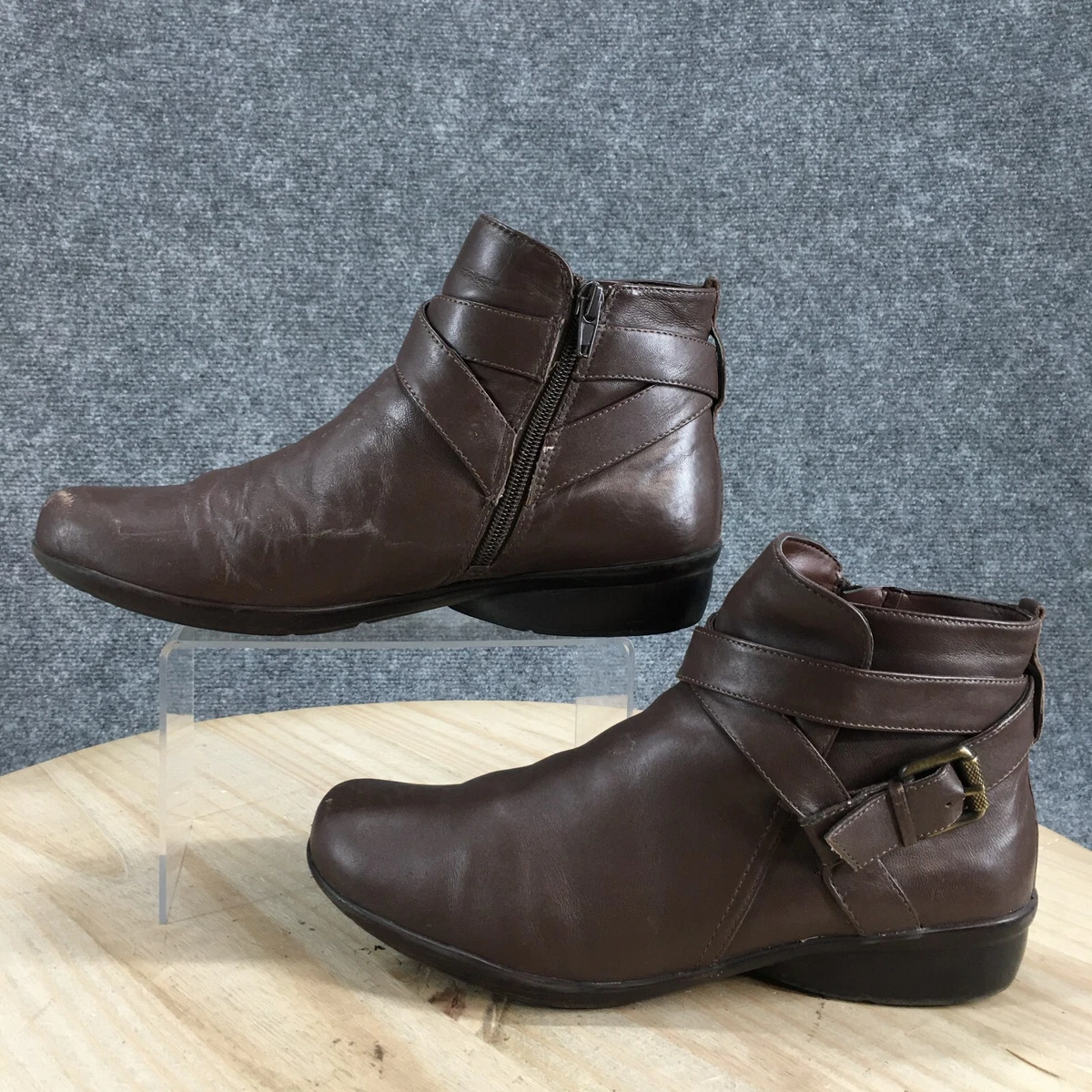 Naturalizer Boots Womens 9.5M Cassandra Side Zip Ankle Bootie