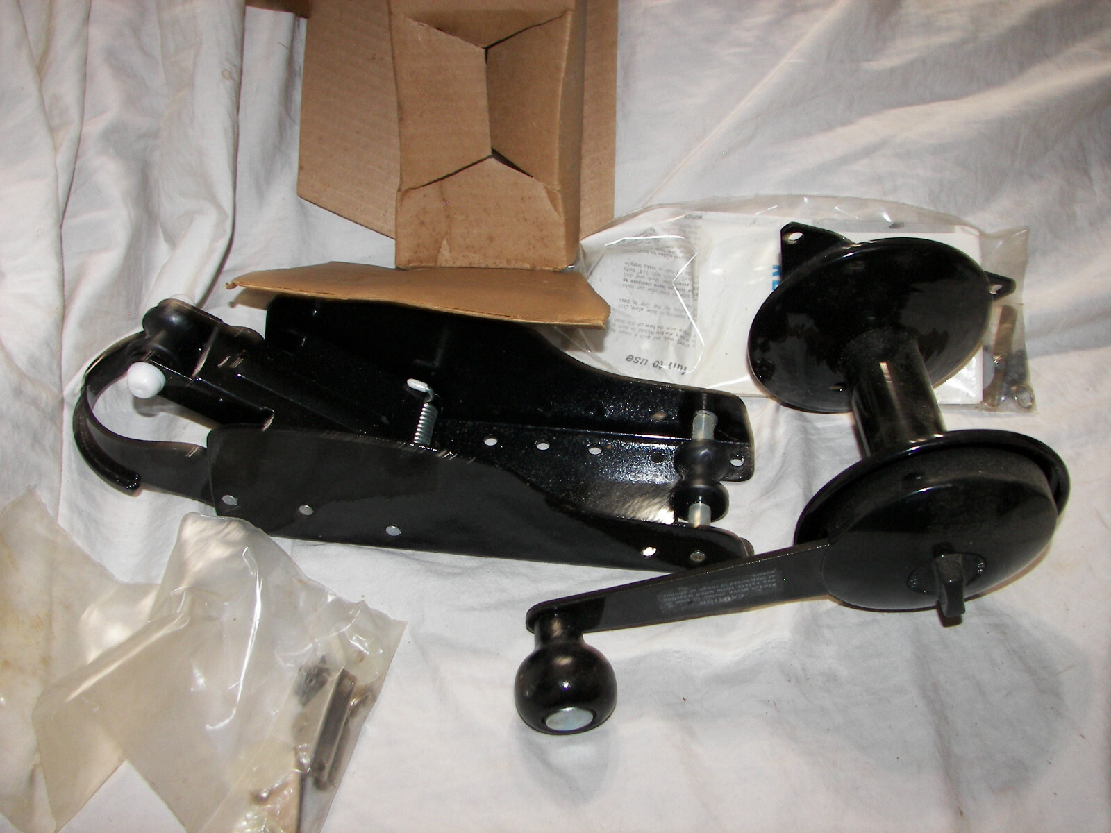 Vintage Worth Company BOAT Anchor Mate Control Reel & Bow Black new In