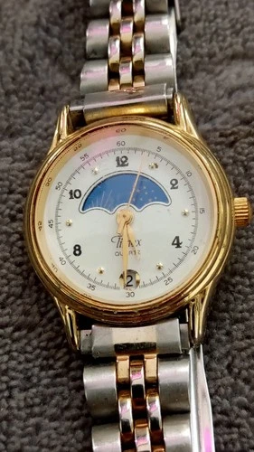 Vintage Timex Women's Quartz Watch with a Moon Phase Indicator NEEDS BATTERY