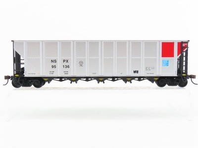 HO Scale Walthers 932-7805 NSPX Northern States Power 5-Bay Coal Hopper #95136