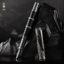 HongDian ‘WuXing’ Black FOUNTAIN PEN Fine Nib -NEW in box