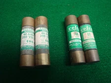 CEFCO And ECONOMY Renewable Fuses 40 AMP (2) and 60 Amp (2)