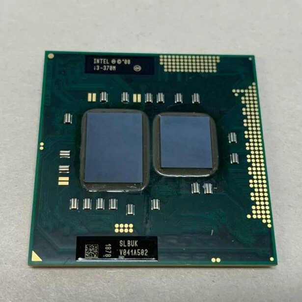 Intel Core i3-370M Processor 2.4 GHz SLBUK PPGA 988 CPU 35W 500MHz - Image 2 of 4