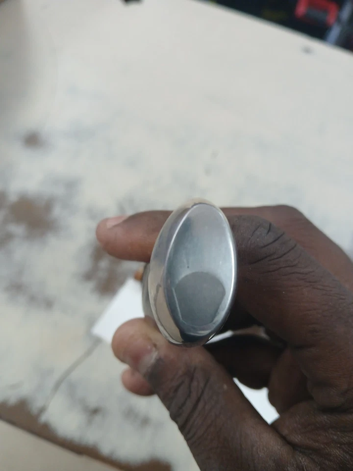 Cuchillo de hoja fija dentada Cutco 1769 con funda de cuero nuevo en caja peces de caza Foto 3 de 4