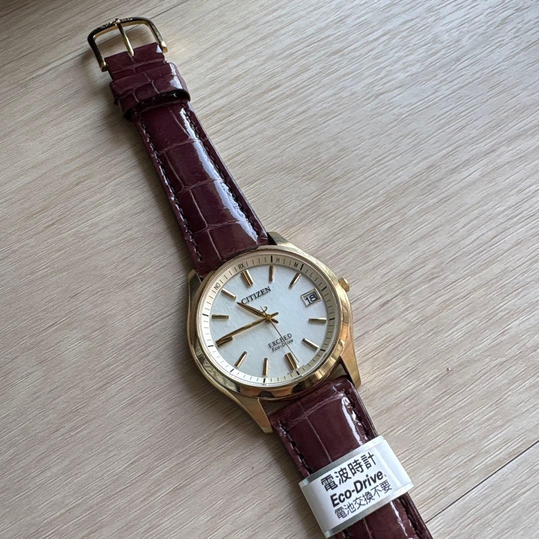 Vintage Gold Exceed Eco-Drive Watch Leather White H111-TO15875 Citizen - vintagewatches.pk