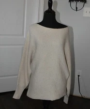 Elan Women's Sweater size Medium