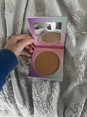 Morphe x Avani Gregg luminous bronzer