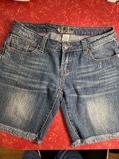 Red Rivet Jean Shorts Cutoffs Women's Size 5 Blue Denim Stretch