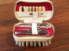 VTG YORKSHIRE GENUINE AUSTRIA LEATHER ZIP SEWING/MANICURE/LINT BRUSH GERMANY