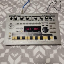 Roland MC-303 Groove Box Sequencer Drum Machine Japan