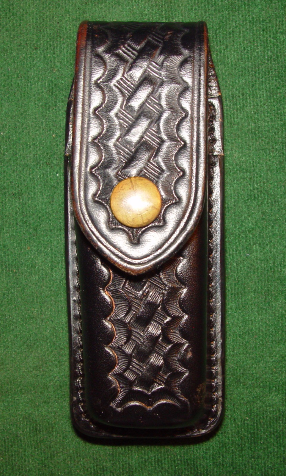 DUTYMAN "2721U 17-19 .45 cal."  Black Basketweave Leather Magazine Pouch