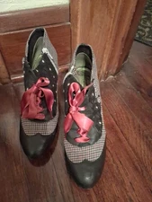 Poetic License Booties