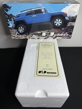 1/18 AUTOart Toyota FJ Cruiser RARE Black Cherry (Red/Maroon) NEW IN BOX (w/COA)