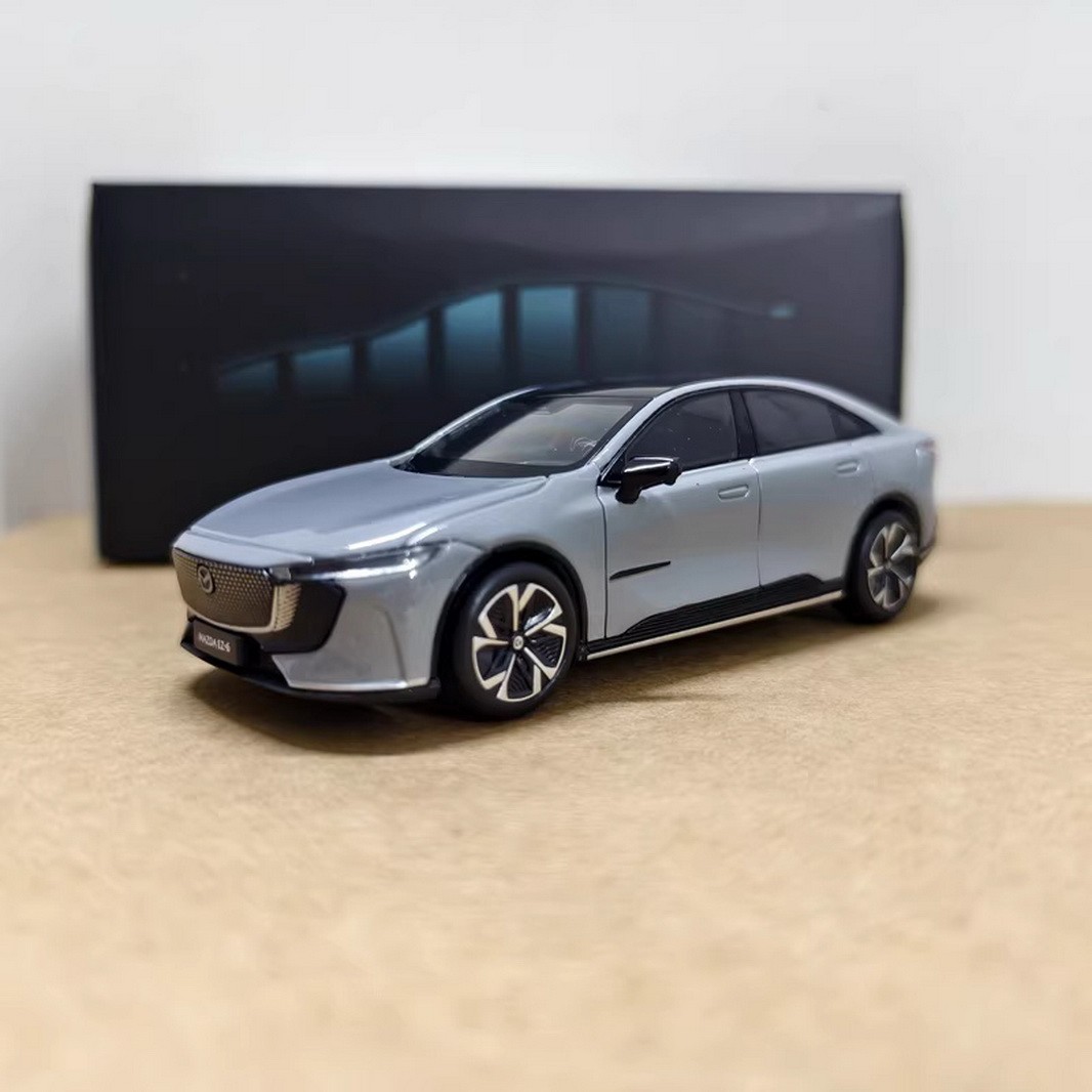 新品未開封　1/43 MAZDA6　マツダ6　モデルカー 1/43 Scale MAZDA EZ-6 Grey Diecast Car Model Toy Collection Gift