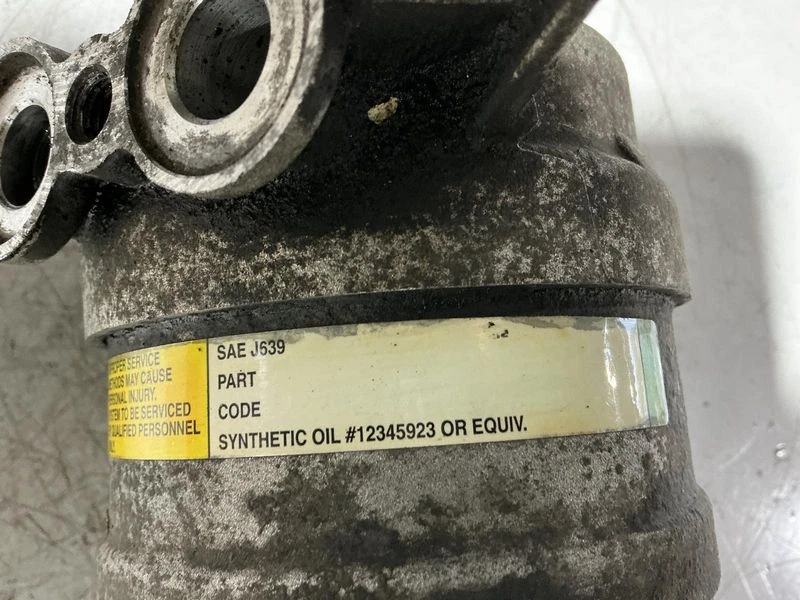 Компрессор переменного тока 2002 Chevy Truck Avalanche 1500 от оригинального производителя - Изображение 3 из 4