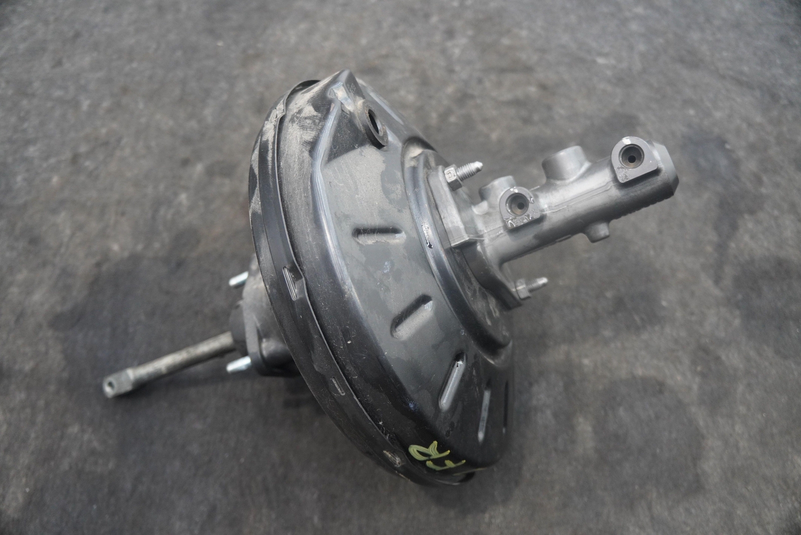 Power Brake Booster Master Cylinder 11C0673CP OEM McLaren 650S 2015