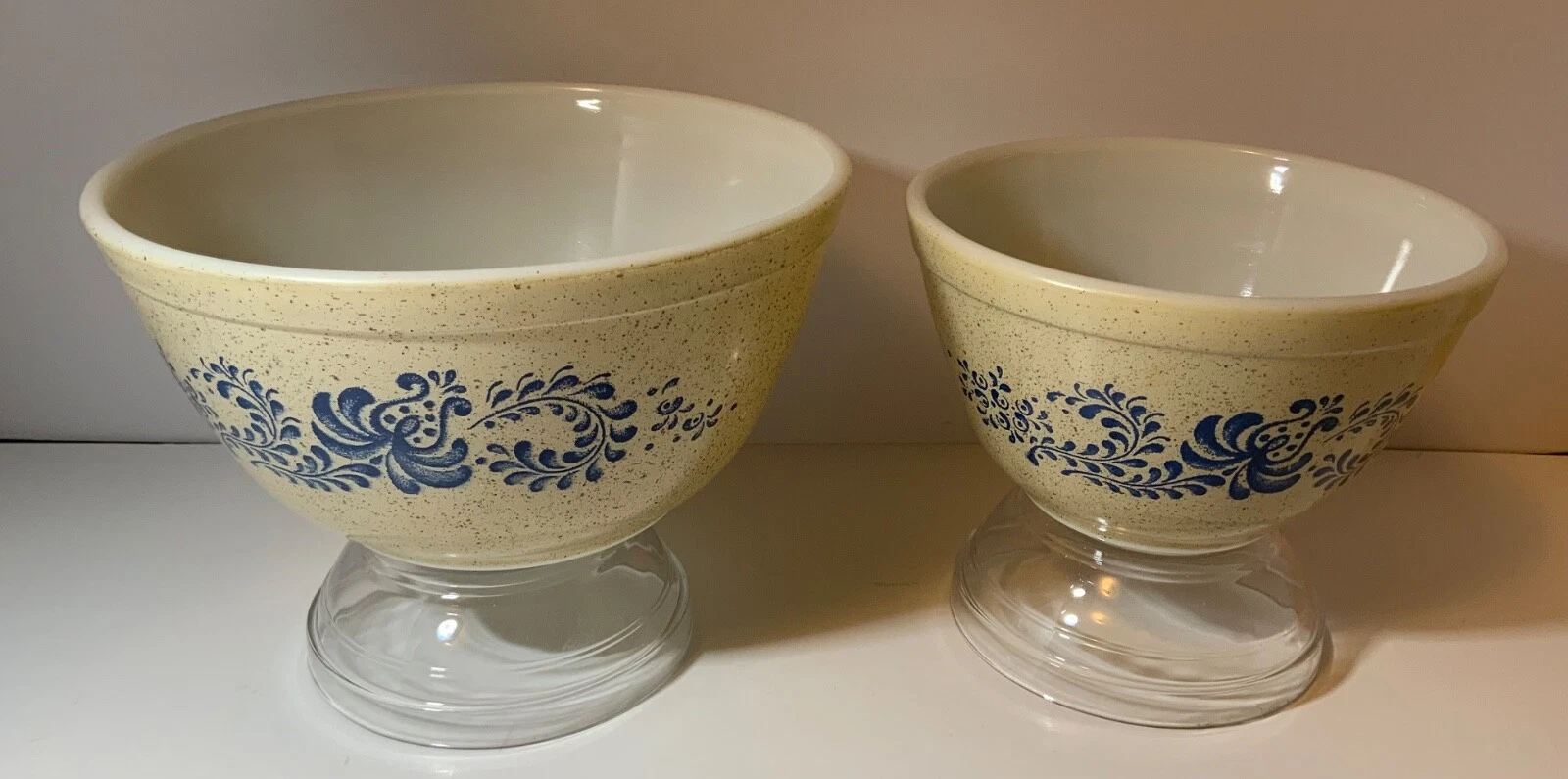 Vintage Pyrex Mixing Bowl Lot (2) Homestead 401 & 402 Speckled With Blue Flowers