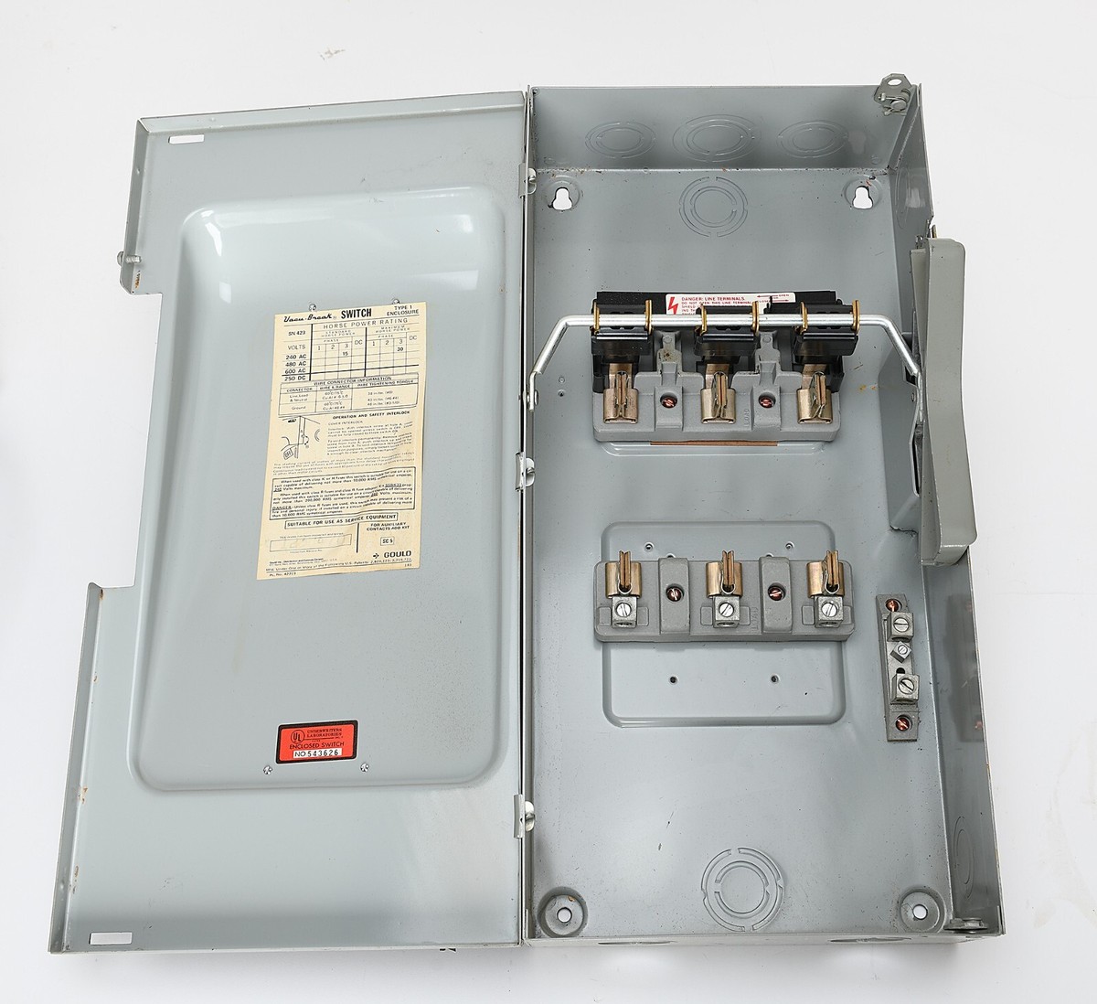 Gould ITE Vacu-Break Safety Switch with Clampmatic Contacts