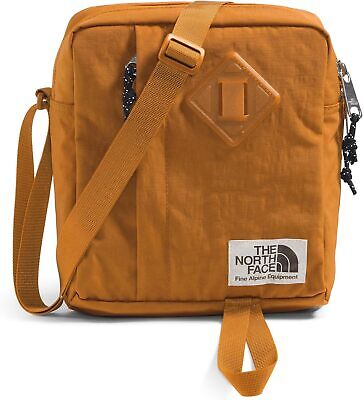 THE NORTH FACE Berkeley Crossbody One Size, Timber Tan/Tnf THE NORTH FACE Berkeley Crossbody One Size, Timber Tan/Tnf