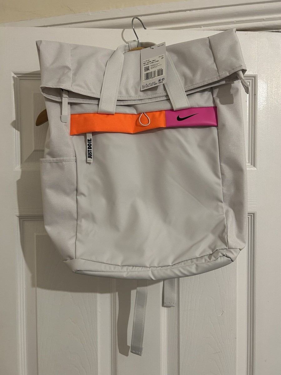 nike radiate backpack beige