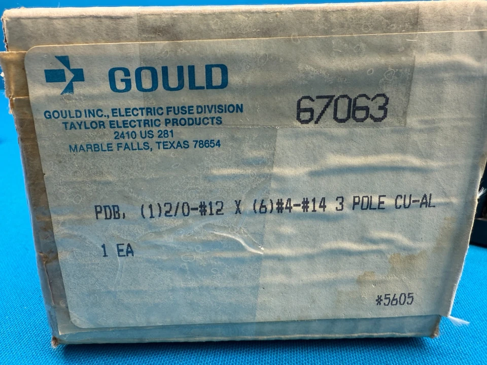 Gould Shawmut 67063 3-Pole 600V Power Distribution Block Terminal - Image 2 of 4
