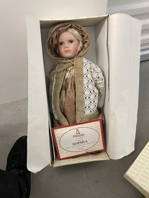 Alberon Collection Porzellan Puppe Sophie