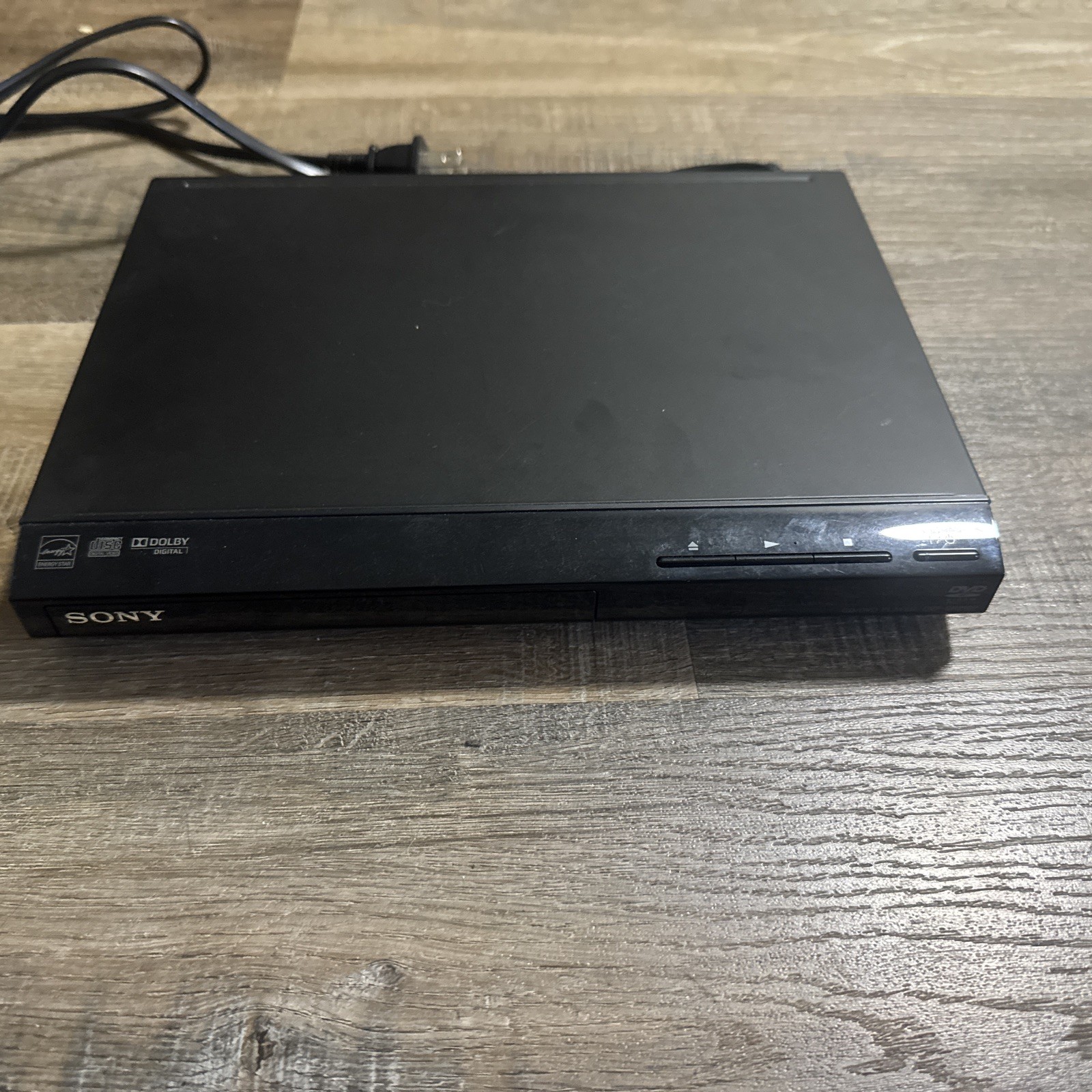 Sony DVP-SR210P CD/DVD Player. Tested And Working. NO REMOTE INCLUDED