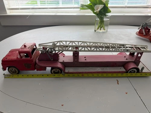 tonka hook and ladder fire truck TFD