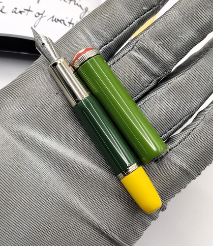 Premium Montblanc Wes Anderson For Schreiberling Special Fountain Pen With Box